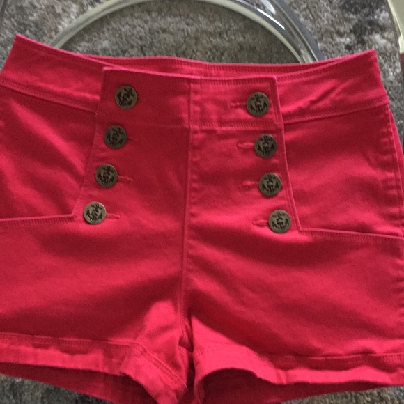 Short - Picture 2 of 6